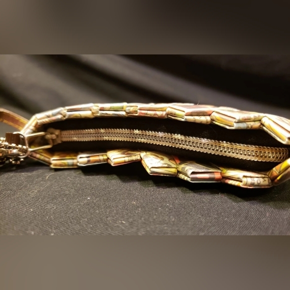 ♥️ NWOT Nahui Ollin For Tootsie Roll / Pop Owl Wrapper Clutch Purse Wristlet ♥️ - Picture 9 of 9